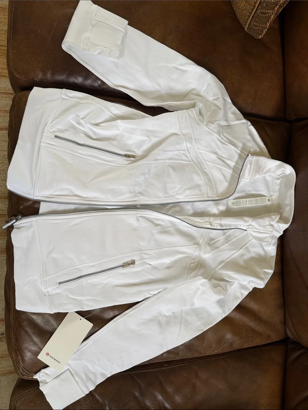 lululemon athletica sleek lululemon